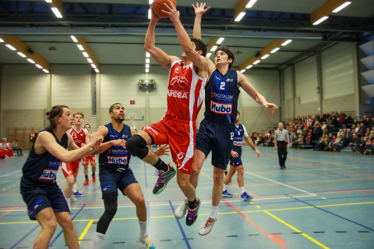 Basket Lommel verslaat Limburg United B met groot verschil!
