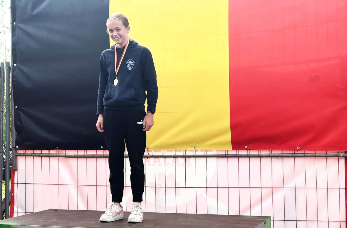 Maren Vernelen Belgisch kampioen kajak