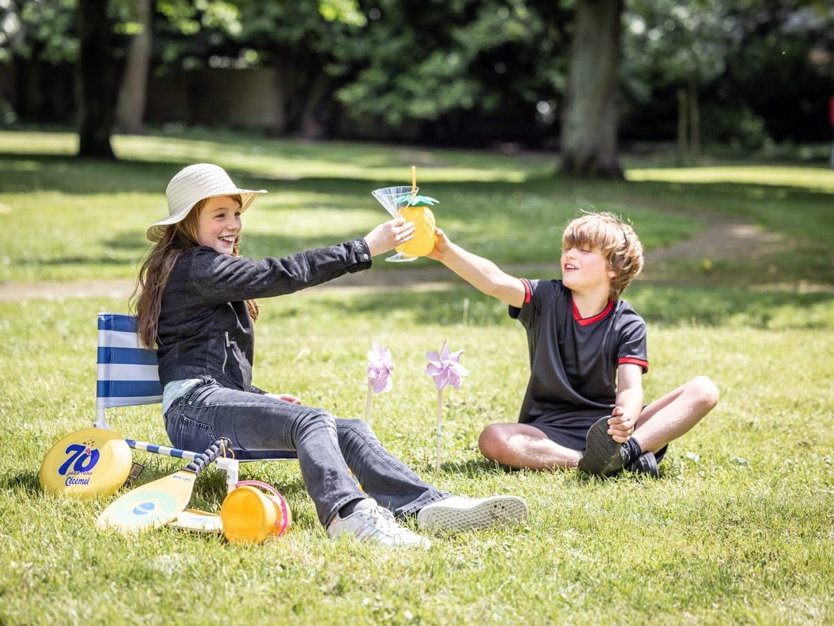 26 kinderen repeteerden hun act als levend beeld