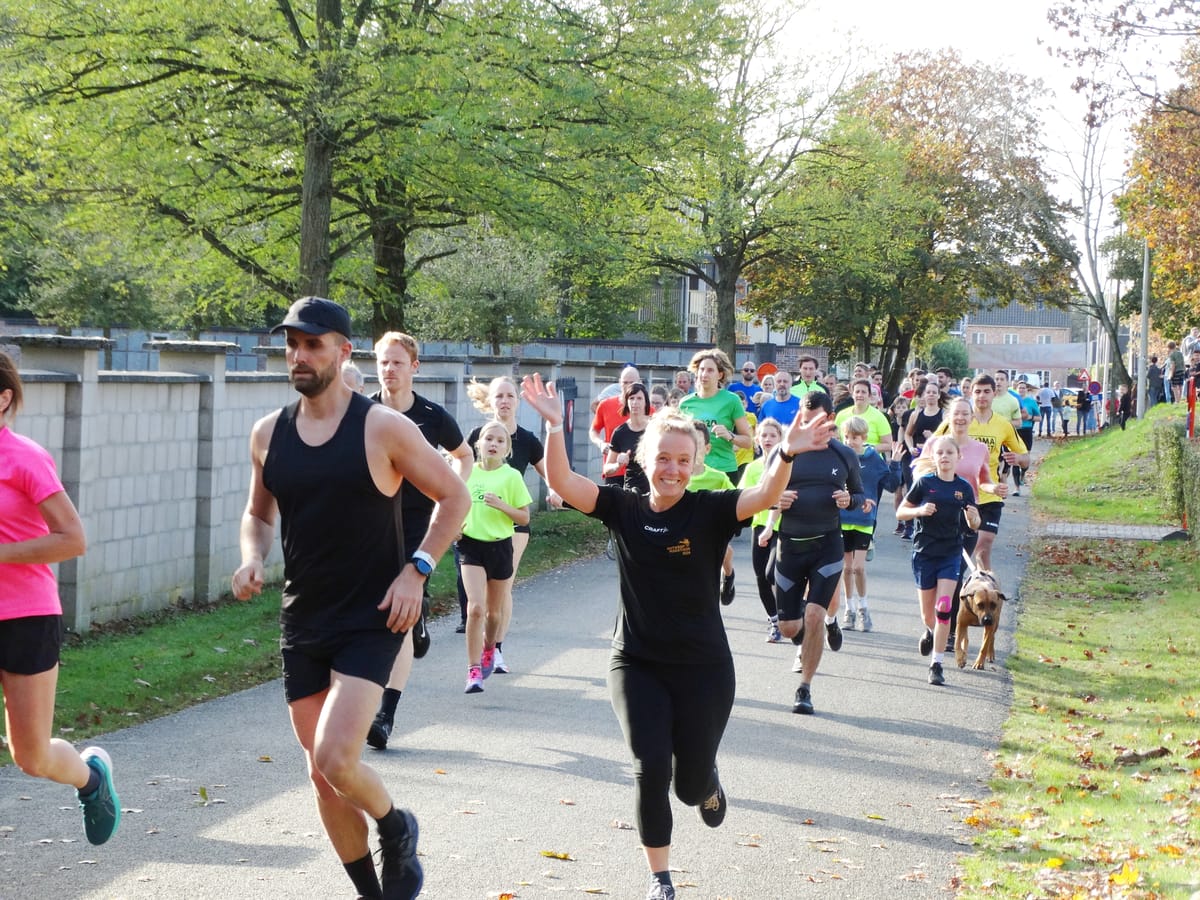 Veel volk voor de 'Fun Run' op Werkplaatsen