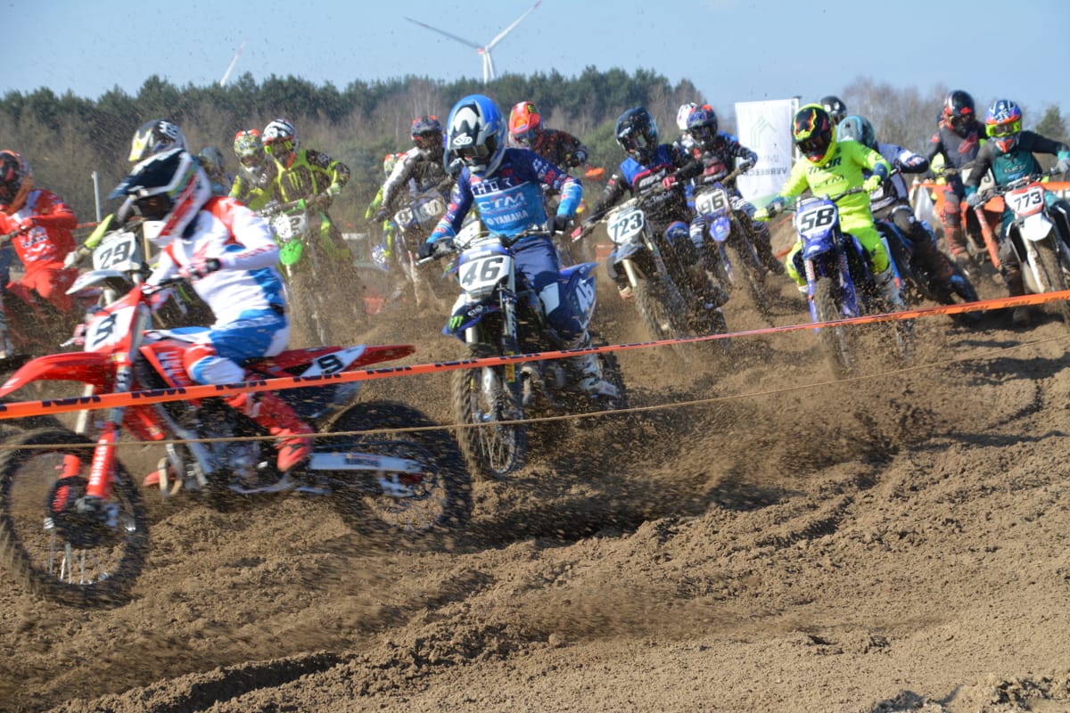 Eerste cross van het nieuwe seizoen