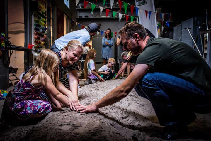 1.500 kilo zand in glasatelier van GlazenHuis