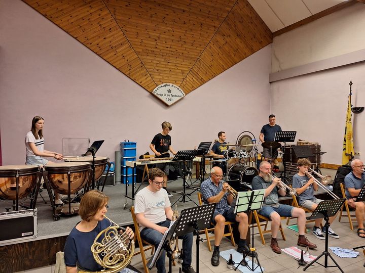 Generale repetitie bij Koninklijke Harmonie "Hoop in de Toekomst Lommel"