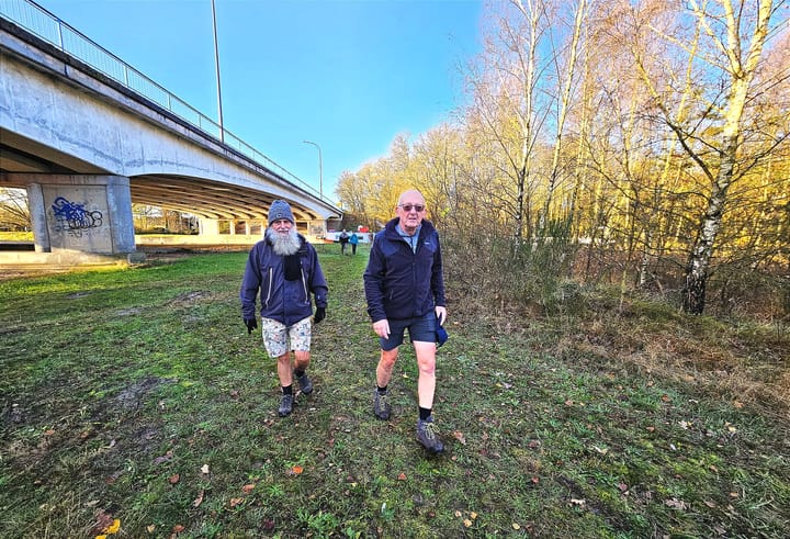 Net geen 900 wandelaars voor Waaltjesbostocht