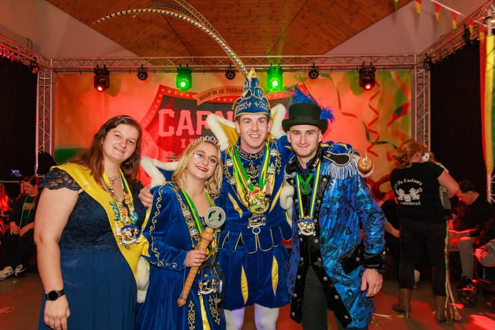 Wie kroont zich tot nieuwe Hoogheid Carnaval van Lommel?