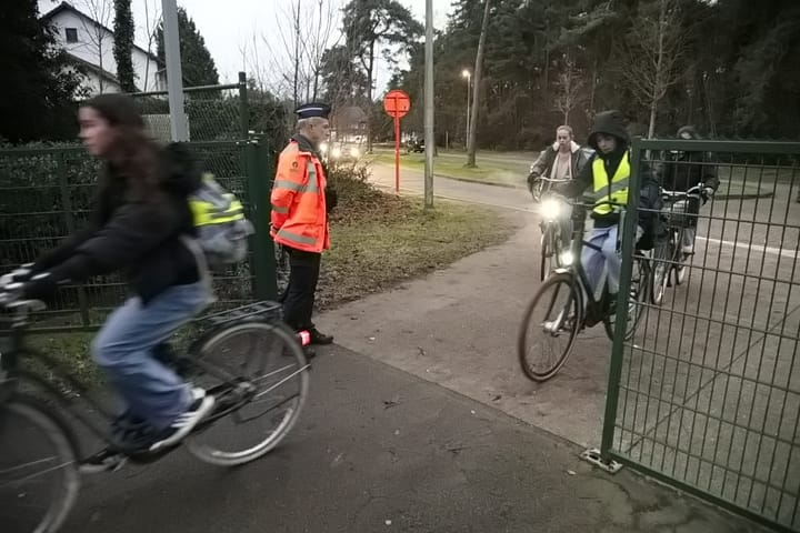 Fietsverlichting: 180 leerlingen niet in orde