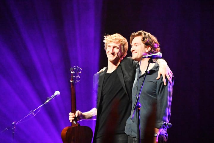 Mathieu en Guillaume zorgen voor volle zaal bij Poëzietaart