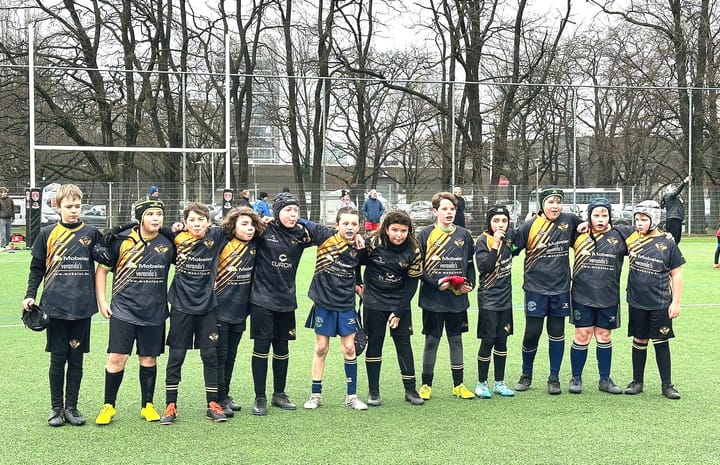 Limburgse jeugdteams U10-U12 schitteren op toernooi in Antwerpen