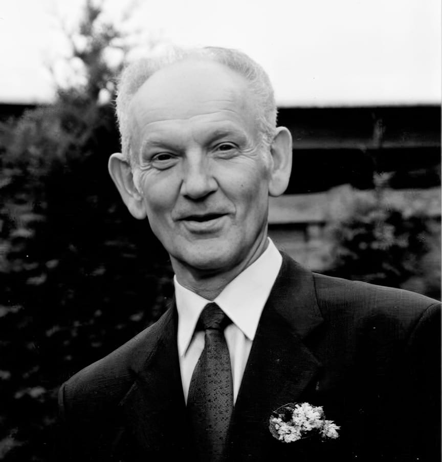 Henri Cox overleden